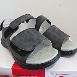 NEW Propet Travelactiv Black Sandals size 8W